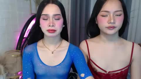hoelymolly online show from 06-10-26, 07:24