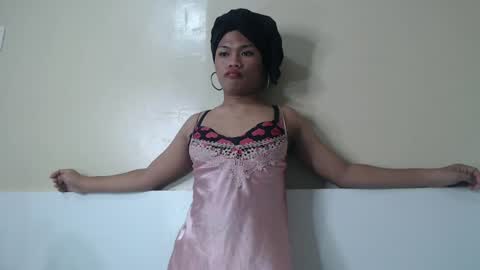 Snapshot of hoelyrafaela chatting on 06-23-26, 08:29 Rafaela3 online show from 06-23-26, 08:29
