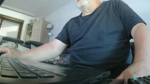hofnung online show from 06-27-26, 05:40