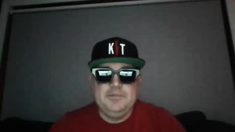 Snapshot of holden_minutz chatting on 05-03-26, 05:02 holden_minutz online show from 05-03-26, 05:02