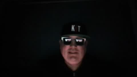Snapshot of holden_minutz chatting on 05-13-26, 08:23 holden_minutz online show from 05-13-26, 08:23
