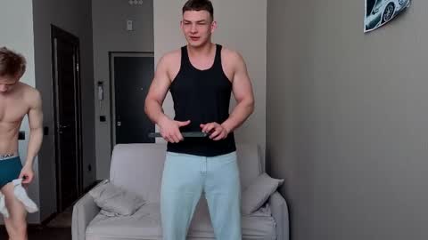 Snapshot of holiday_boys chatting on 05-19-26, 07:26 Extaz Athrey Howard online show from 05-19-26, 07:26