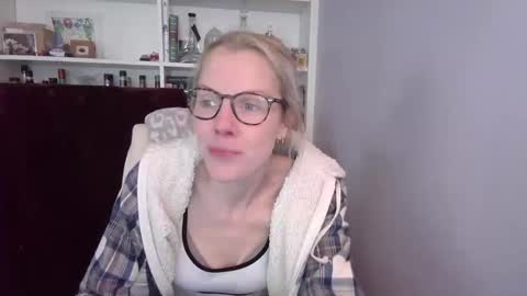holly_bourbon online show from 03-14-26, 06:46
