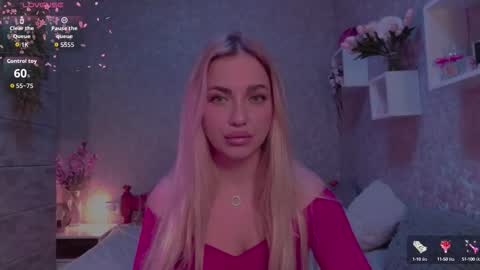 holly_molly8 online show from 10-12-25, 07:24