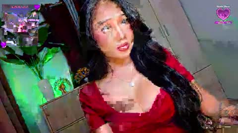 Snapshot of holly_preciousxx chatting on 06-06-26, 01:05 Hi Im Precious online show from 06-06-26, 01:05