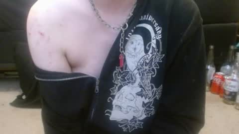 Holly Hawkes online show from 07-16-26, 10:38