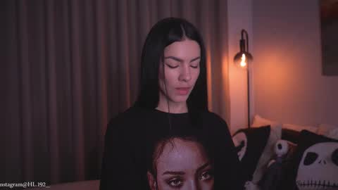 Holly Linder online show from 03-19-26, 02:26