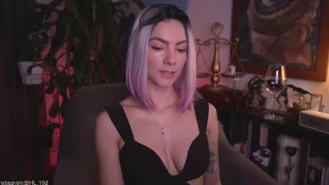 Holly Linder online show from 07-23-26, 02:20