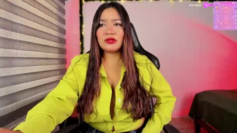 Molly online show from 04-24-26, 04:31