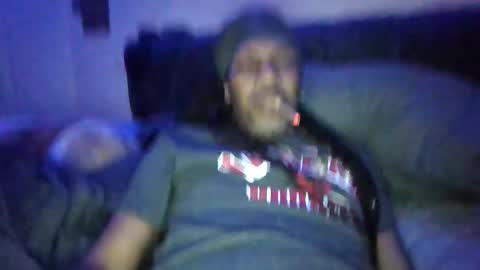 hollywoodbobby online show from 04-21-26, 02:04