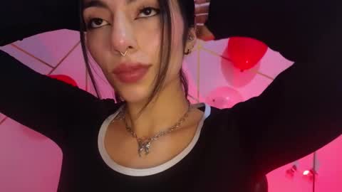 holly online show from 03-26-26, 12:44