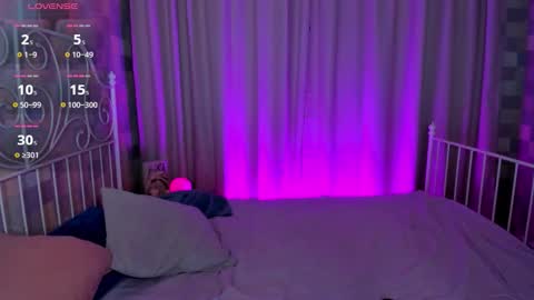 Emma online show from 11-07-25, 12:54