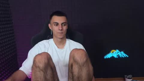 Hols online show from 07-28-26, 06:42