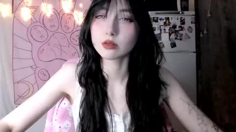 Ho Lee Sheet online show from 03-15-26, 04:57