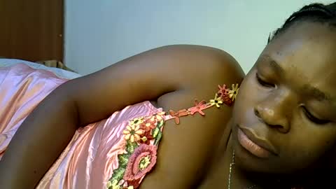 holy_ebony online show from 07-29-26, 04:21