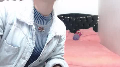 Juli online show from 03-21-26, 05:12