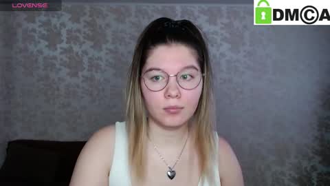 Snapshot of holy_michela chatting on 01-06-25, 07:52 Welcome guys Pleasure to see you all here My name is MichaelaTip menu is active Private is open online show from 01-06-25, 07:52