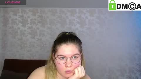 Snapshot of holy_michela chatting on 01-31-25, 09:05 Welcome guys Pleasure to see you all here My name is MichaelaTip menu is active Private is open online show from 01-31-25, 09:05