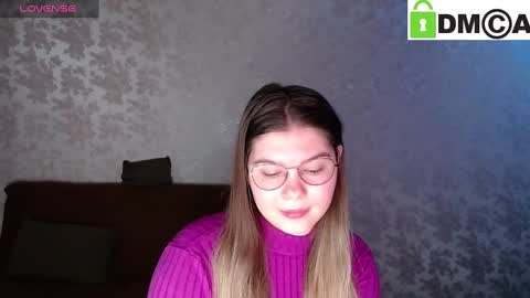 Snapshot of holy_michela chatting on 03-04-25, 05:32 Welcome guys Pleasure to see you all here My name is MichaelaTip menu is active Private is open online show from 03-04-25, 05:32
