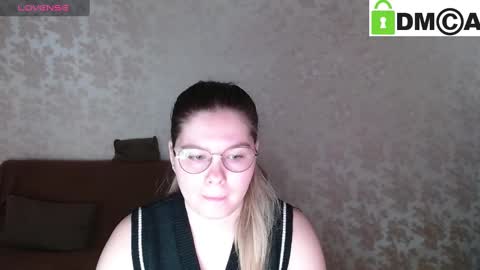 Snapshot of holy_michela chatting on 03-06-25, 05:35 Welcome guys Pleasure to see you all here My name is MichaelaTip menu is active Private is open online show from 03-06-25, 05:35