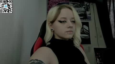 Snapshot of holy_mistresss chatting on 07-14-26, 08:08 holy_mistresss online show from 07-14-26, 08:08