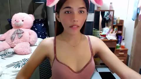 holy_molly1 online show from 12-02-25, 04:02