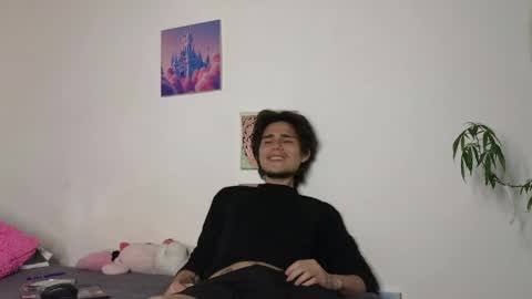 Snapshot of holy_taby_ chatting on 05-10-26, 03:44 online show from 05-10-26, 03:44