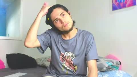 Snapshot of holy_taby_ chatting on 06-12-26, 04:22 online show from 06-12-26, 04:22