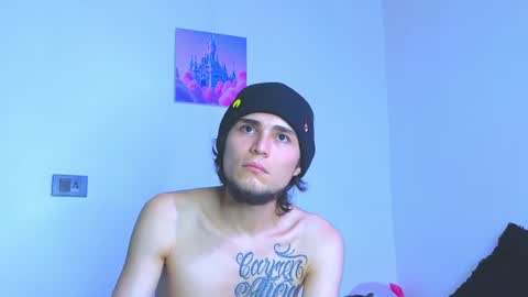 Snapshot of holy_taby_ chatting on 07-12-26, 06:54 online show from 07-12-26, 06:54