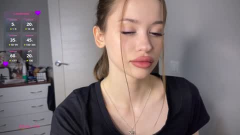 Vio online show from 12-20-24, 11:54