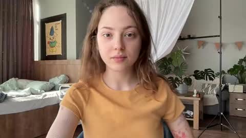 Snapshot of holydori chatting on 04-22-26, 12:50 dori not holy get my tg channel with link from description under last photo online show from 04-22-26, 12:50