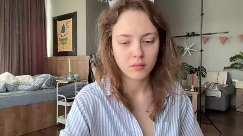 Snapshot of holydori chatting on 05-19-26, 11:05 dori not holy get my tg channel with link from description under last photo online show from 05-19-26, 11:05