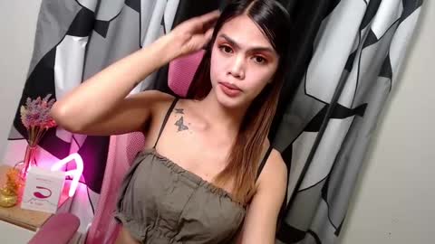 Snapshot of holymary_69 chatting on 03-12-25, 11:53 Patricia online show from 03-12-25, 11:53