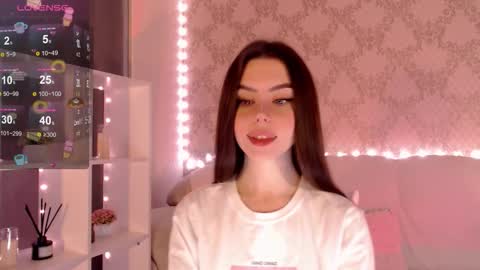 Snapshot of holymiax chatting on 10-07-25, 03:58 Mia online show from 10-07-25, 03:58
