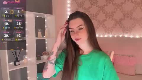 Mia online show from 02-13-26, 03:24