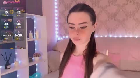 Mia online show from 02-22-26, 03:40