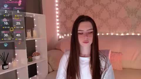 Snapshot of holymiax chatting on 07-02-26, 03:06 Mia online show from 07-02-26, 03:06