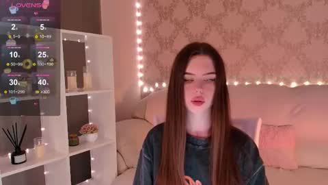 Snapshot of holymiax chatting on 07-16-26, 03:34 Mia online show from 07-16-26, 03:34