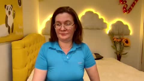 holymilfa online show from 02-02-25, 05:15