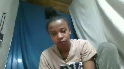 Snapshot of honeria98 chatting on 03-16-26, 04:22 honeria98 online show from 03-16-26, 04:22