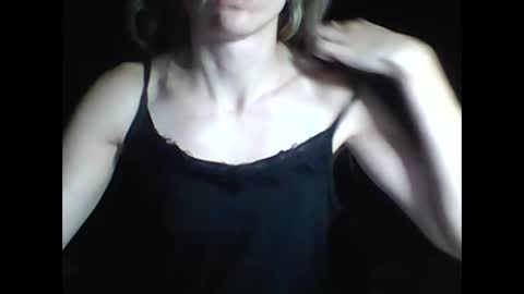 honey0bunny35 online show from 12-17-24, 08:10