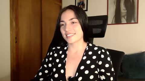 Honey Aynu online show from 04-21-26, 08:23