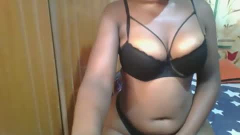 honey_beb online show from 02-23-25, 04:07