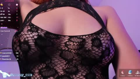 Snapshot of honey_bitee chatting on 05-27-26, 01:57 Hi Im Annie vic Your dreams came true online show from 05-27-26, 01:57