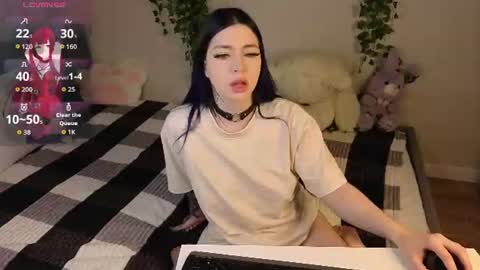 Honey online show from 06-21-26, 12:57