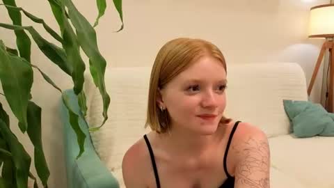 honey_l online show from 07-06-26, 07:49