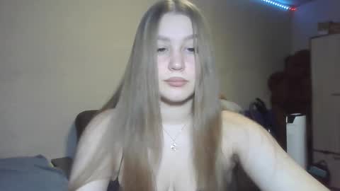 honey_lolaaa online show from 10-27-25, 11:47