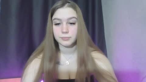 honey_lolaaa online show from 12-22-25, 02:47