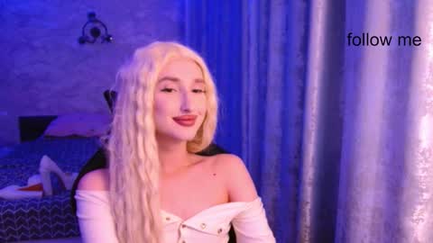 honey_sunset online show from 10-26-25, 09:10