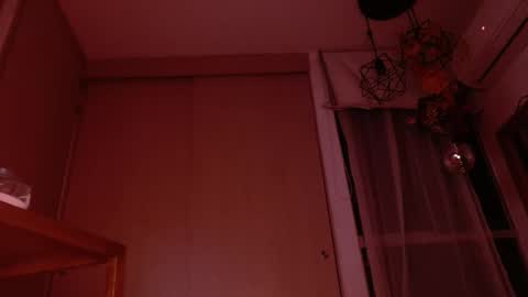 Honey-Sweett online show from 02-12-26, 09:15